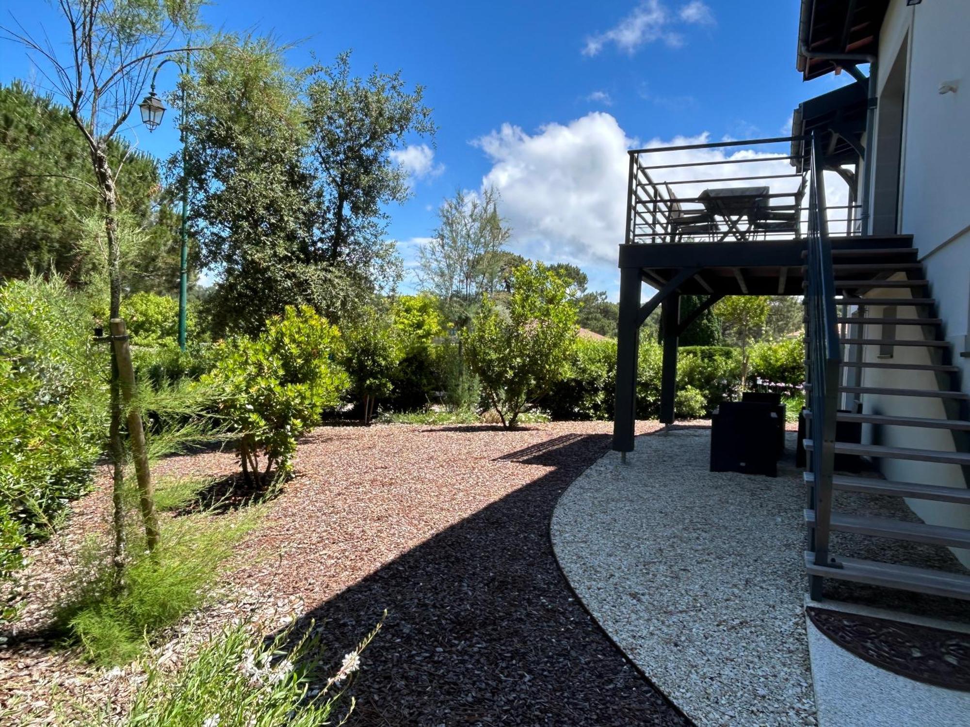 Appartement Neuf T2 Avec Jardin Et Terrasses